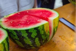 大学吃瓜套路,一场别开生面的校园风云录