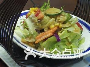 城南建行吃瓜,一场吃瓜群众的围观盛宴