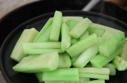 水瓜适合炒着吃吗