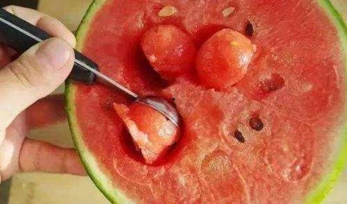 吃二甲酸瓜会不会脚肿,二甲酸瓜食用与脚肿风险解析