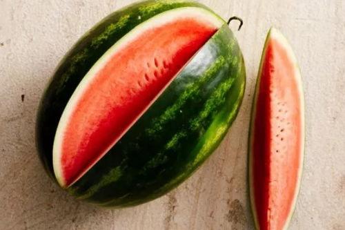 巴中宁子吃瓜,揭秘网络红人的日常生活