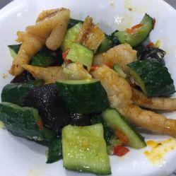 鸡美吃瓜视频,揭秘网红美食背后的趣味故事