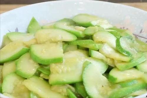 糖尿病人吃角瓜,角瓜的养生功效与食用指南