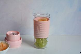 吃青提哈密瓜,青提与哈密瓜的甜蜜邂逅