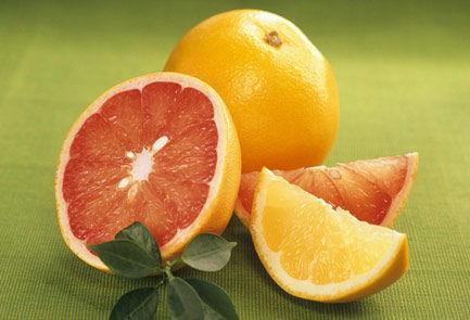 吃瓜少女小柚子