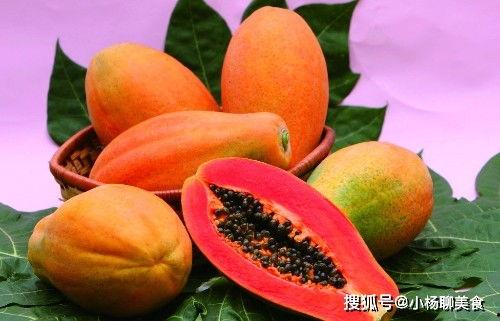 女性肚子里吃瓜