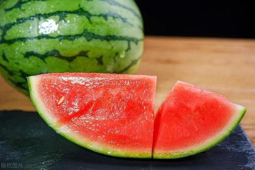 如何评价吃瓜现象,网络时代的舆论狂欢与反思